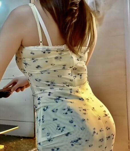 Noida(CallGirls) in Sector 119 (Noida) +919319404503 Female Escorts Se…