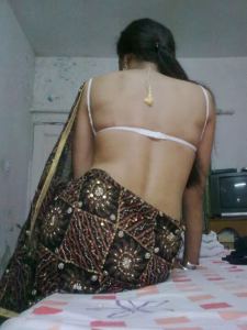 Paschim Vihar”Russian Escorts Near Hotel Radisson Blu Hotel New Delhi
