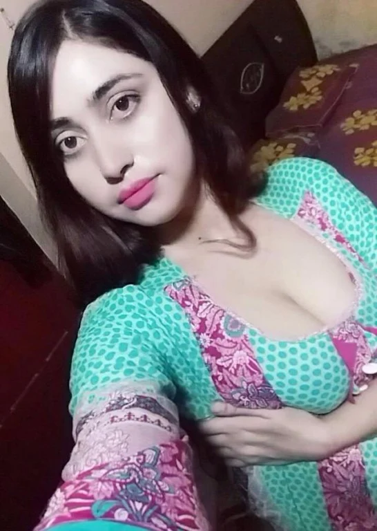 Call Girls In Lajpat Nagar ((7827277772)) Escort Service
