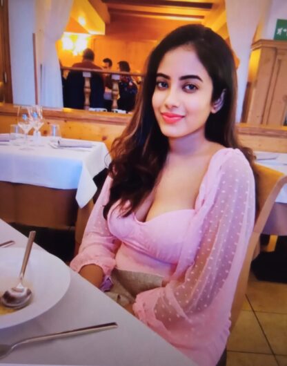 3* 4* 5*⭐Hotel & Home At your doorstep Call Girls Available In Delhi.College Girls House wife Available incall out cal