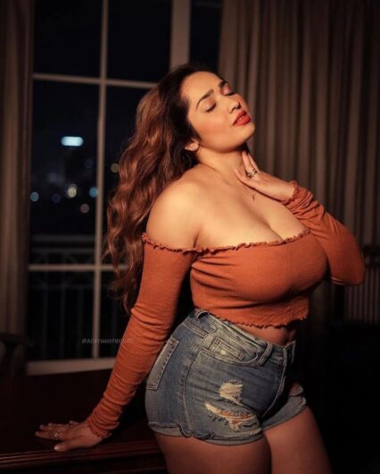 Top→*Best Call Girls In Sector 76 Noida ➥9818099198 Escorts 100% Genuine In 24/7 Delhi NCR